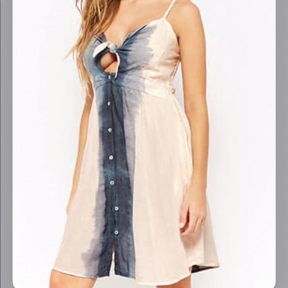 Forever 21 boho me smocked ombre dress